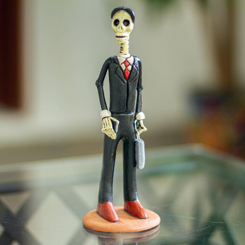 Lyell People Figurines & Sculptures