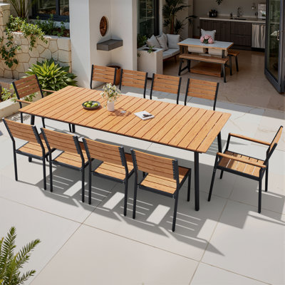 Ensemble repas pour 10 personnes en aluminium avec chaises empilables