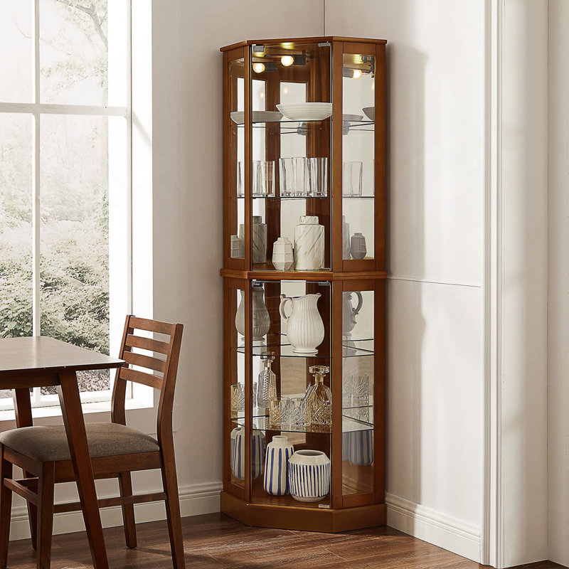 Vitrine de coin lumineuse à 6 tablettes avec dossier en miroir et tablettes réglables en verre trempé pour une présentation élégante.