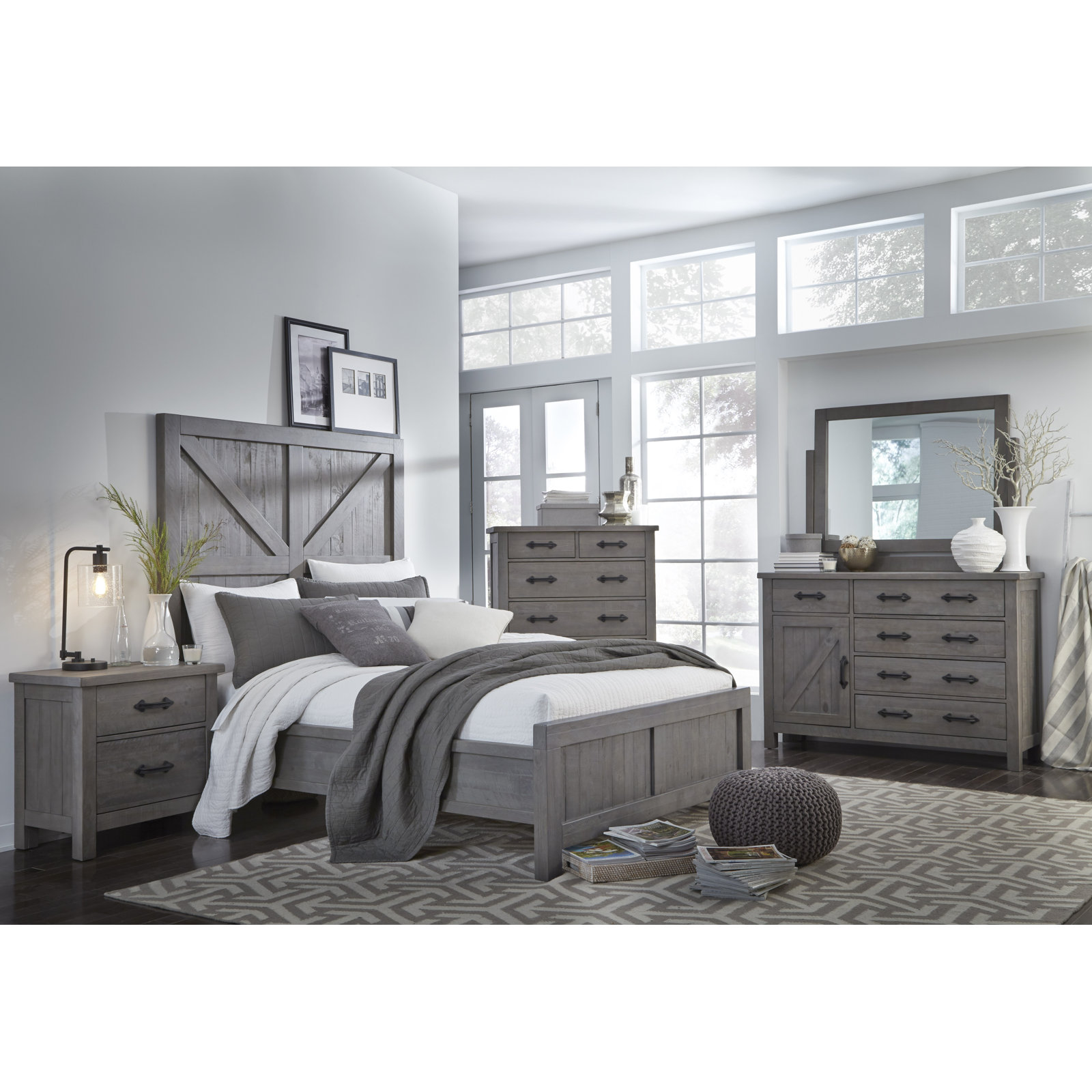 Aleshire Bedroom Set