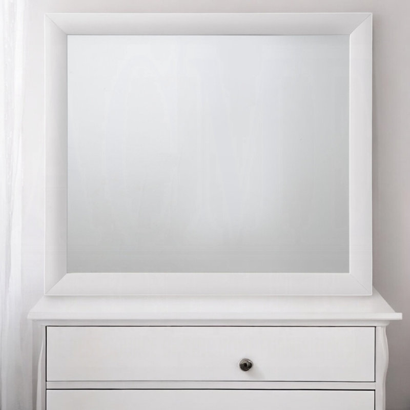 Miroir Ireland, Blanc
