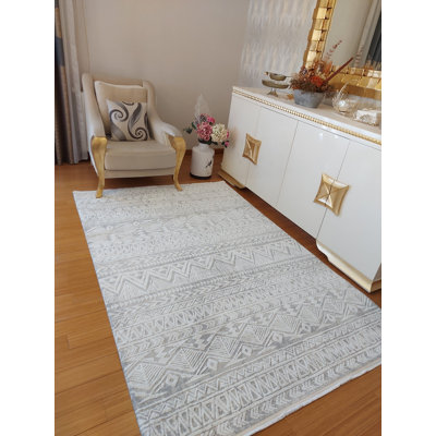 Harpster 160cm X 230cm Area Rug