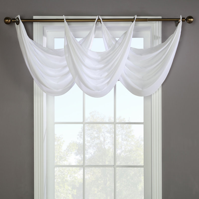 Ledia Solid Scalloped 36" Window Valance, White