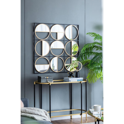 Miroir de 35,6 po en métal noir perlé qui fera briller votre chambre à coucher, votre salon et votre entrée