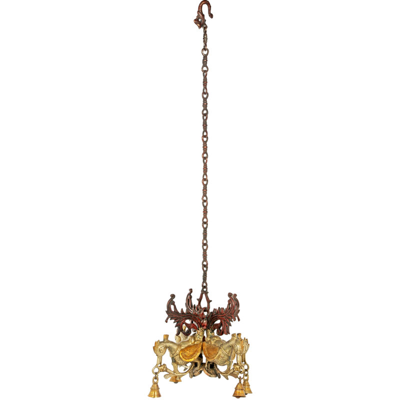 Cloches de paon suspendues