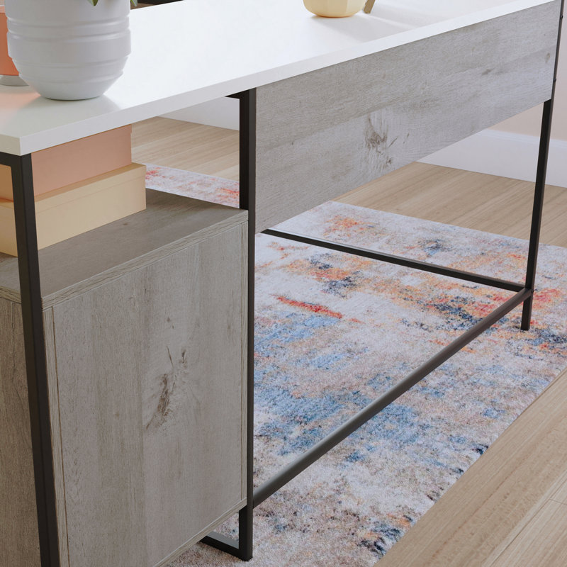 L-Shaped Desk With Minimalist Design