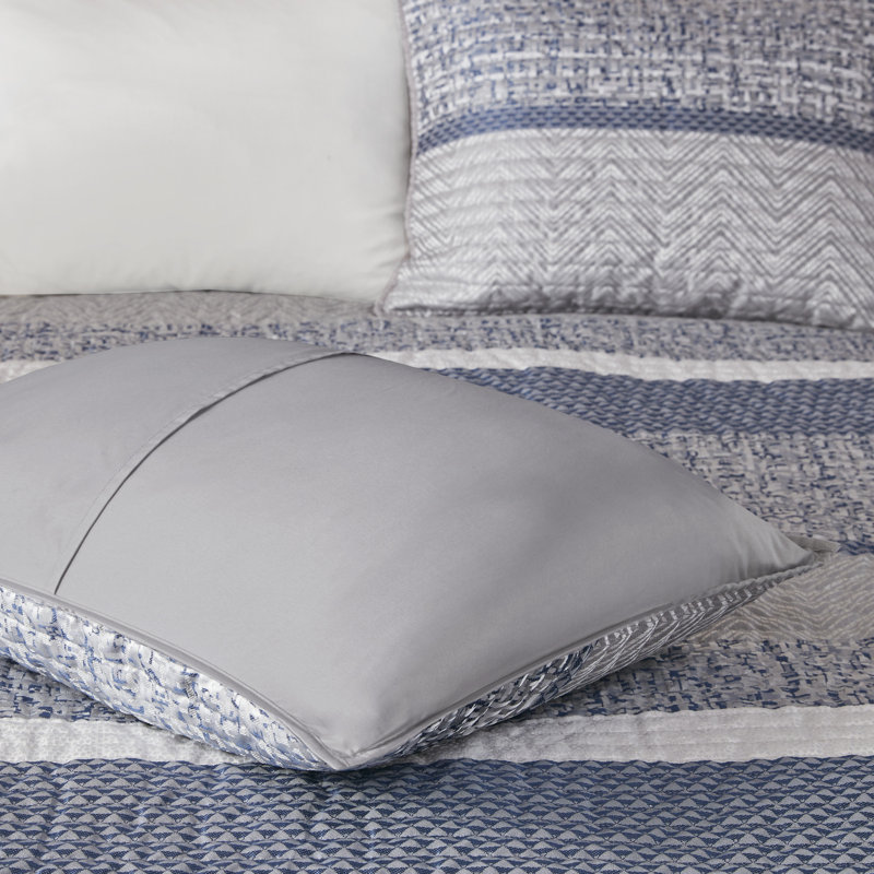 Gray King Reversible Jacquard Microfiber Quilt Set