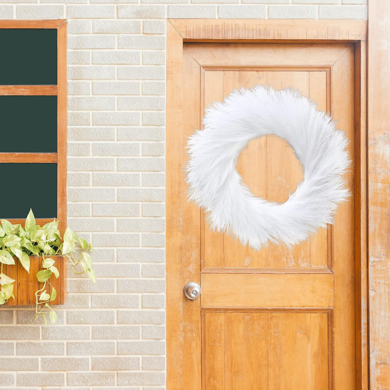 Ishaal 5'' Wreath, White