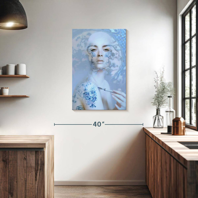 Senne Ornate China, 36" H x 24" W