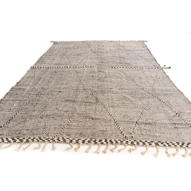Odea Black and White Rug