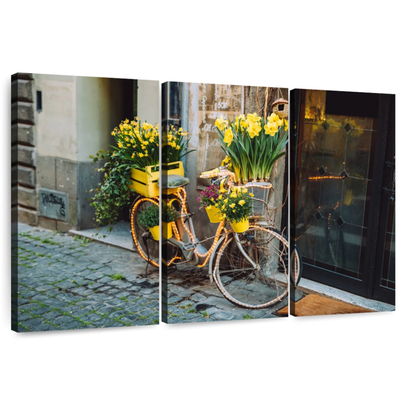 Vélo Mehar plein de fleurs, H 24 po x l 38 po