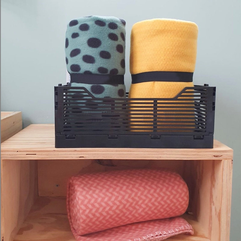 Rebrilliant Plastic Crate, 1, 5.9" H x 15.75" W x 11.8" D, Blush Pink