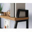 Bureau d'ordinateur moderne avec huche pour bureau