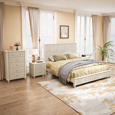 Ensemble de chambre à coucher 4 pièces avec un très grand lit, 2 tables de chevet et une commode 5 tiroirs