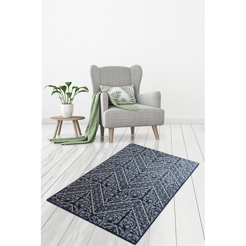 Durable Hall Carpet (2.6 x 6.6 ft) | 100% Polyester, Pile Height: 0.2 in, Total Thickness: 0.4 in | Antibacterial, Non-Slip Underside, Machine Washable | Ideal for Home Entryways, Elegant and Functional Design