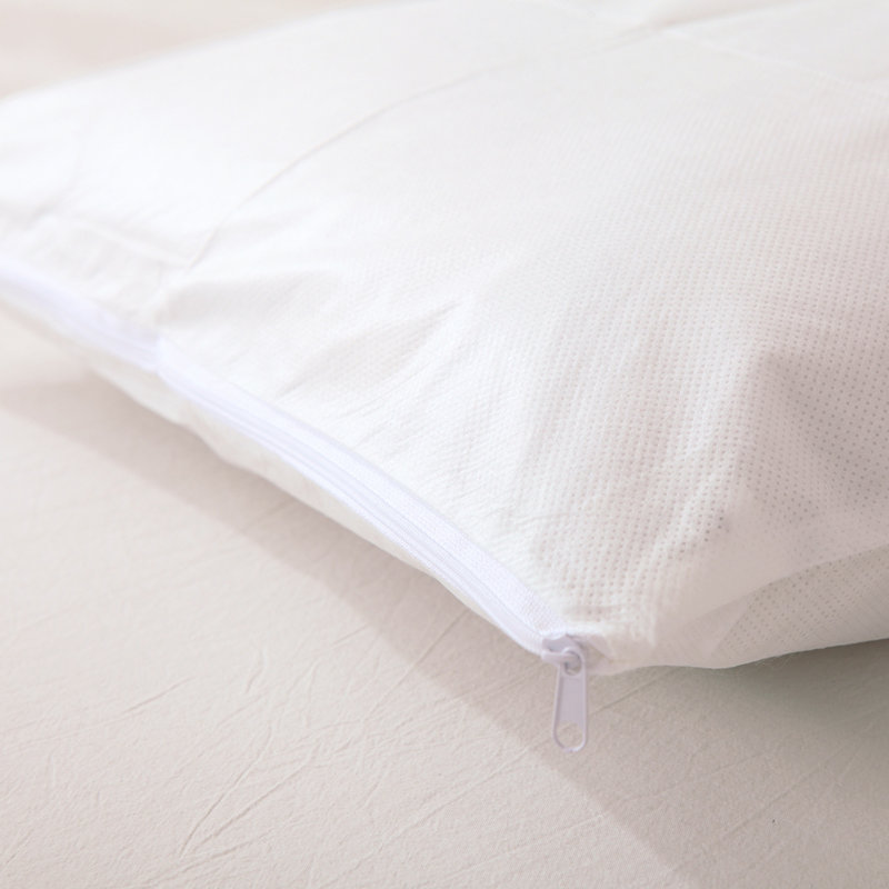 White Hypoallergenic Polyester Standard Pillow Protector Set
