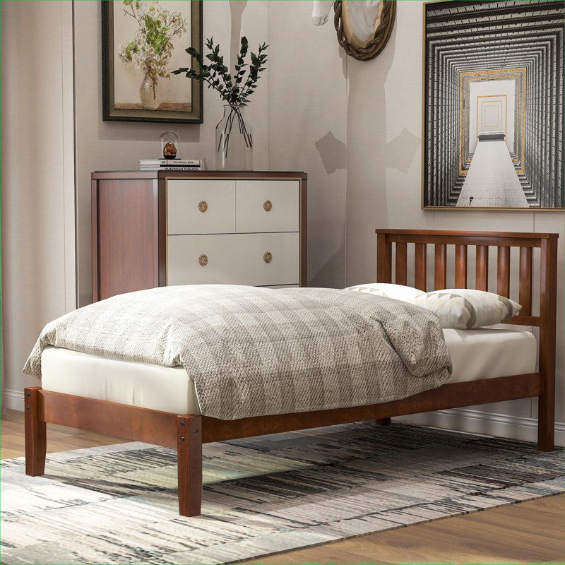 Pour lit d'adolescent ou de chambre d'amis lit plateforme minimaliste en bois massif brun classique avec tête de lit