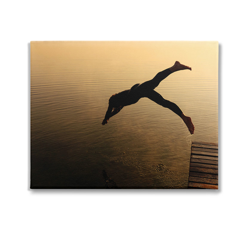 «Diving Off Dock Silhouette» par Lil 'Rue, H 24 po x l 30 po