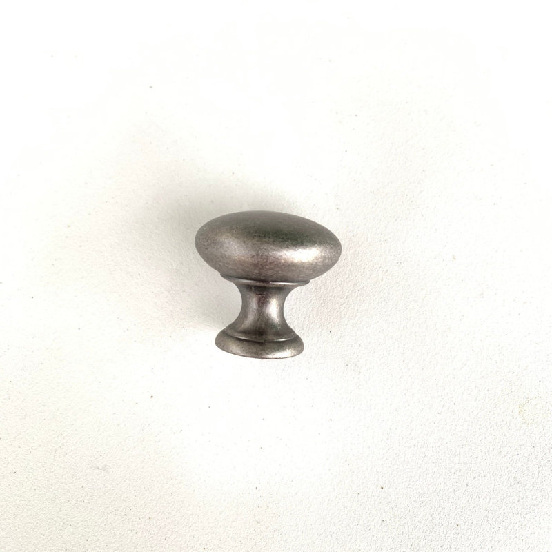 Poignée d'armoire ronde argent antique «Ara»