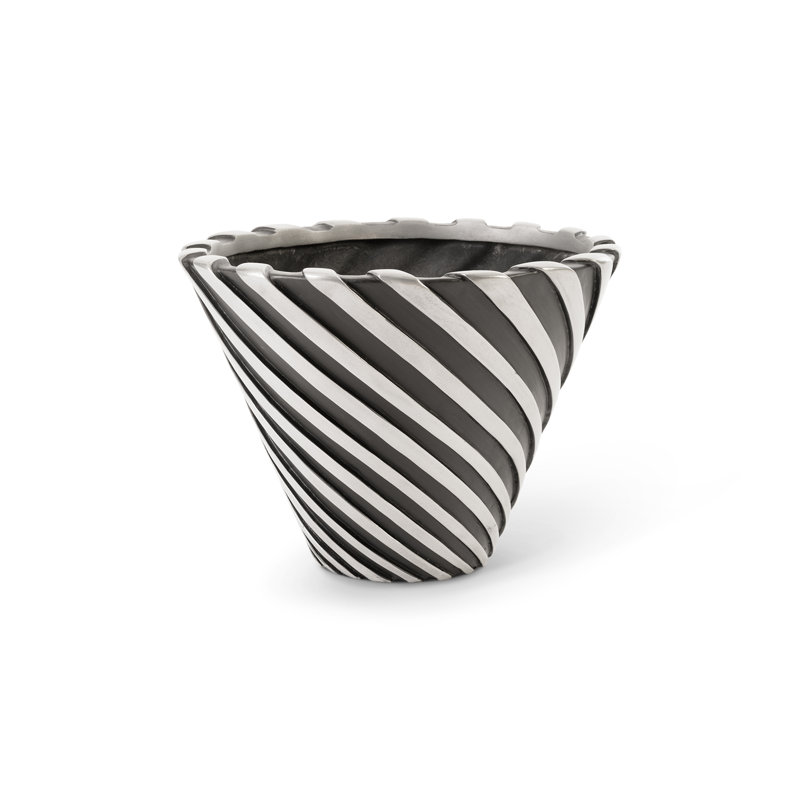 Turbo Resin Pot Planter, 12" H x 16" W x 16" D, Gel Coat White