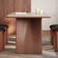 Table moderne en noyer fritté Modern-129156992