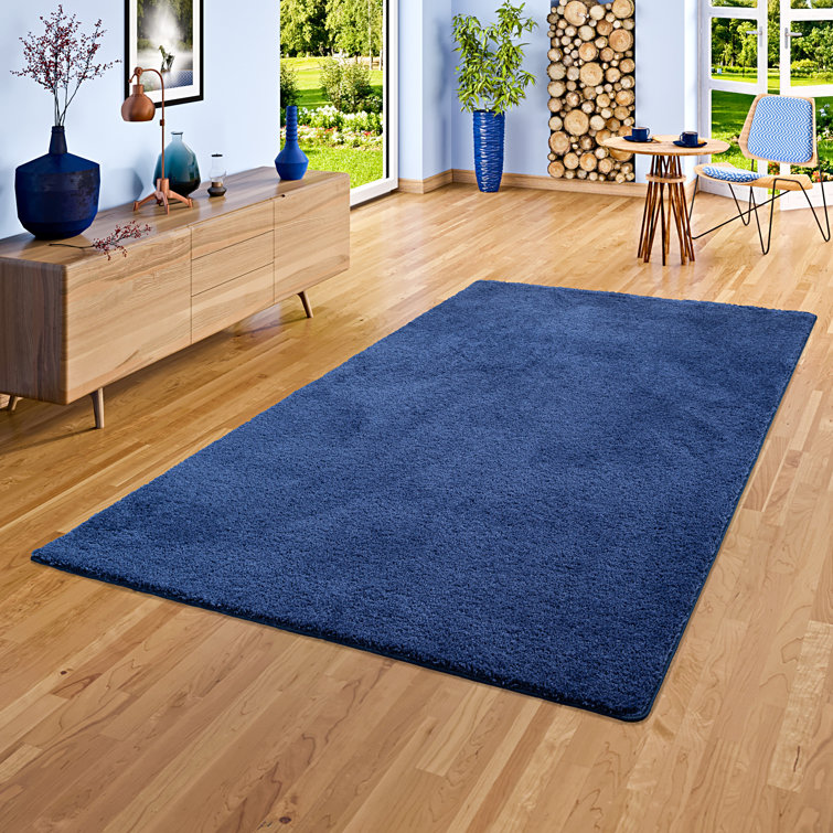 Johnie Solid Colour Area Rug