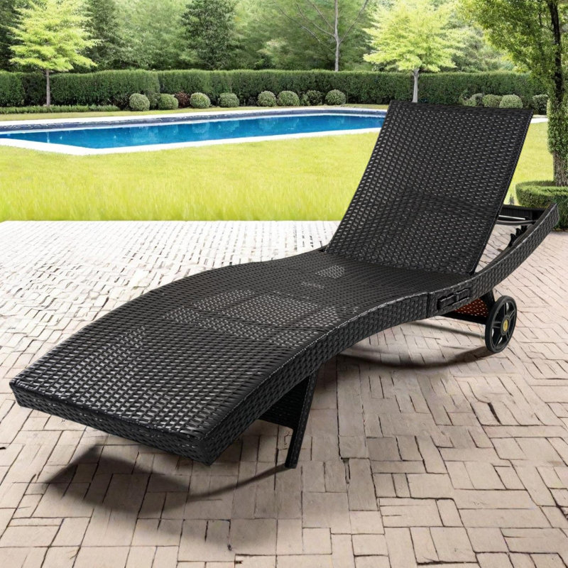 Ensemble de chaises longues de 80 po en osier avec roulettes et dossier réglable 80 po, Brun / Noir