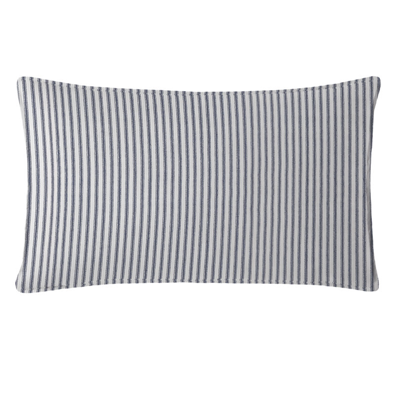 Housse et insert de coussin en coton Lafayette, White/Navy, H 14 po x l 20 po