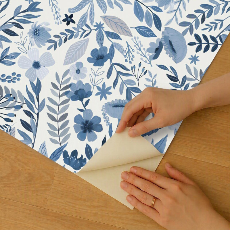 Papier peint Boswell bleu à fleurs Émilie, Bleu