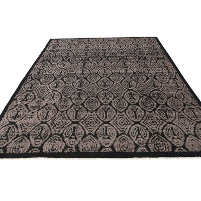 Tapis noir Outen