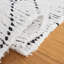 Tapis ivoire / noir en coton tissé à la main Daloris-124150533
