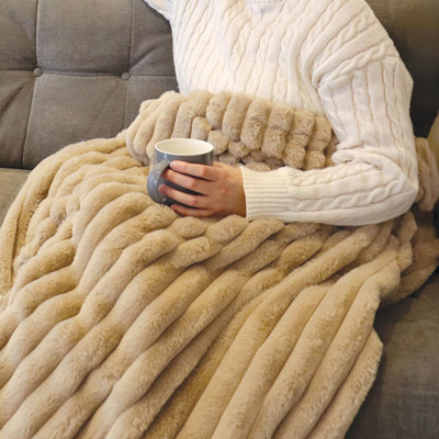 Igenix HEATED THROW 160CM X 130CM DIGITAL CONTROL BEIGE