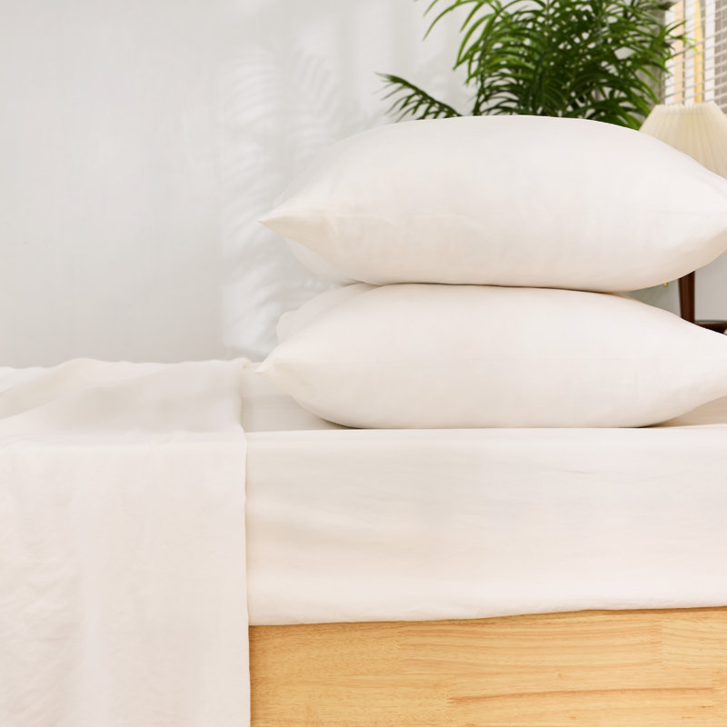 EGOHOME Deep Pocket Bed Sheet Set With Pleated Hem Easy Care, CalKingSheetSet+Fitted Sheet,Flat Sheet,Pillowcase, White