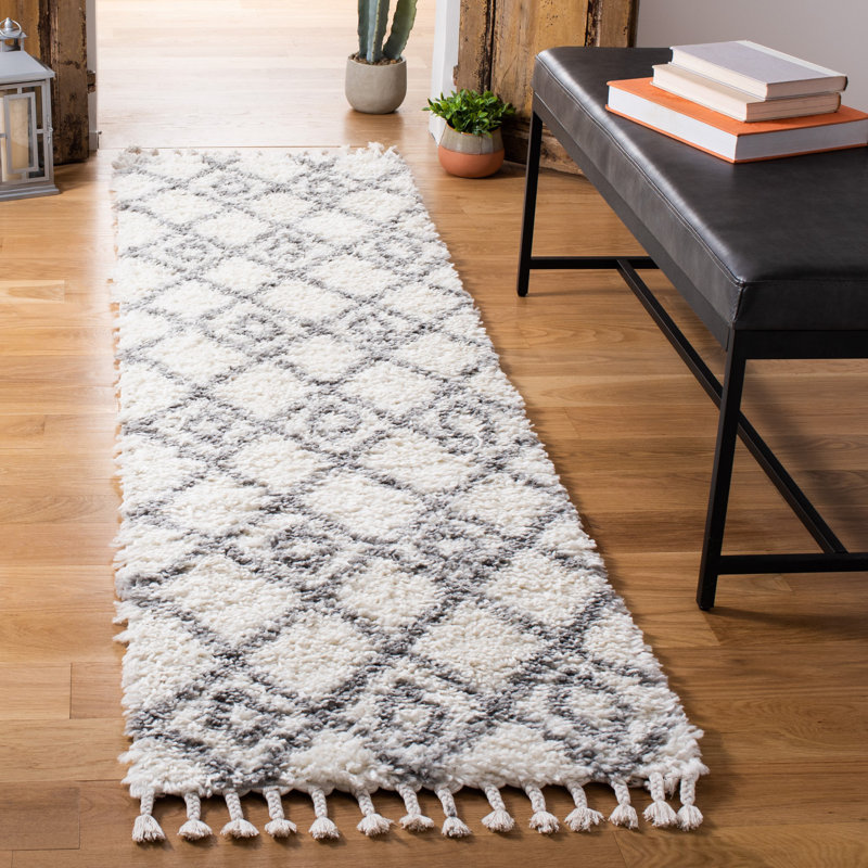 Renfro Moroccan Tassel Shag Performance Geometric Rug, Runner 2'2" x 8'