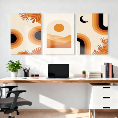 Ensemble de 3 tableaux abstraits sur toile tendue représentant un paysage désertique avec des feuilles de palmier et un motif soleil et lune