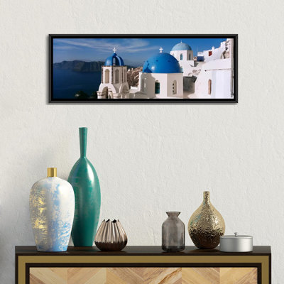 « view high angle of a église, église de anastasis, santorini, grèce », reproduction de photo sur toile