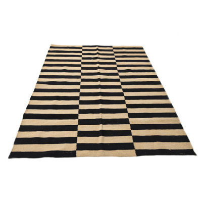 Tapis noir et blanc Ohlson