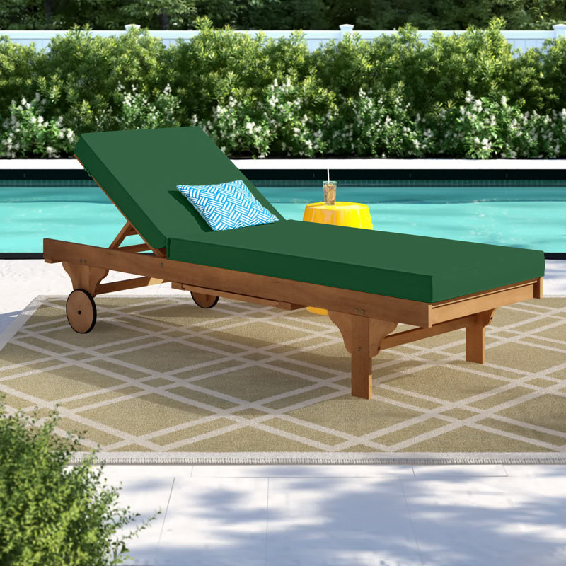Chaise longue simple inclinable en eucalyptus avec coussins 78,70 po Jivera, Naturel, Vert
