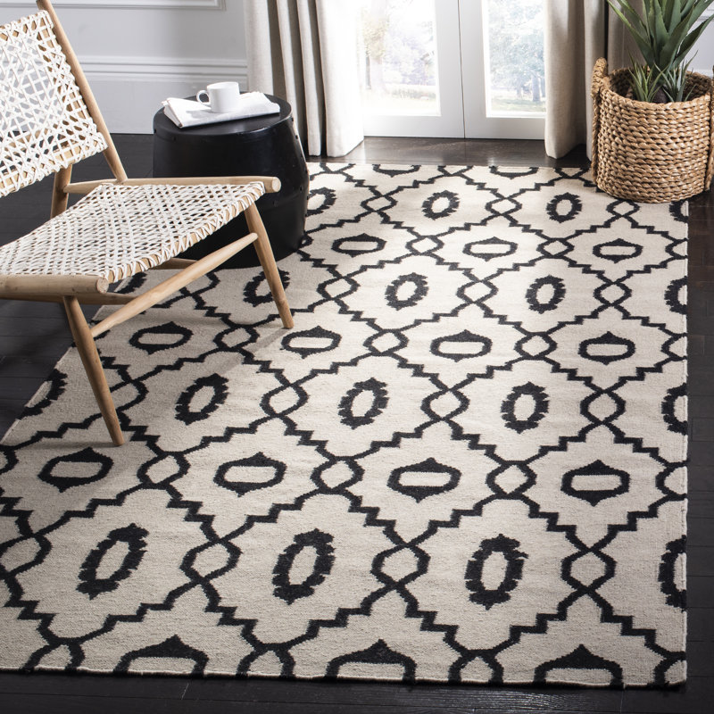 Rodgers Hand Woven Flat Weave Wool Geometric Rug, Rectangle 8' x 10'
