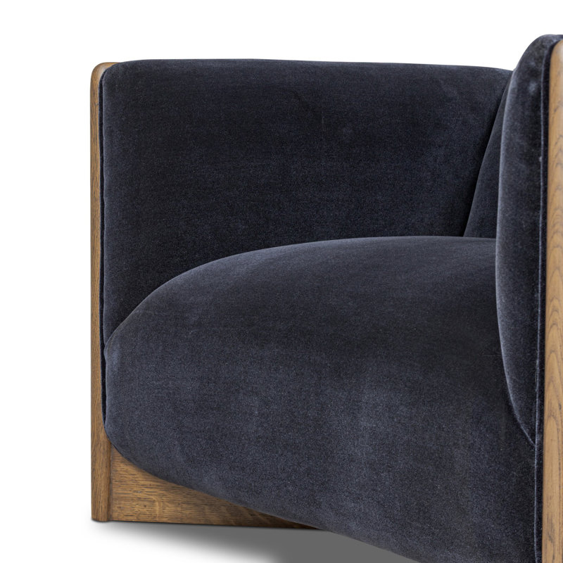 Kees Club Chair