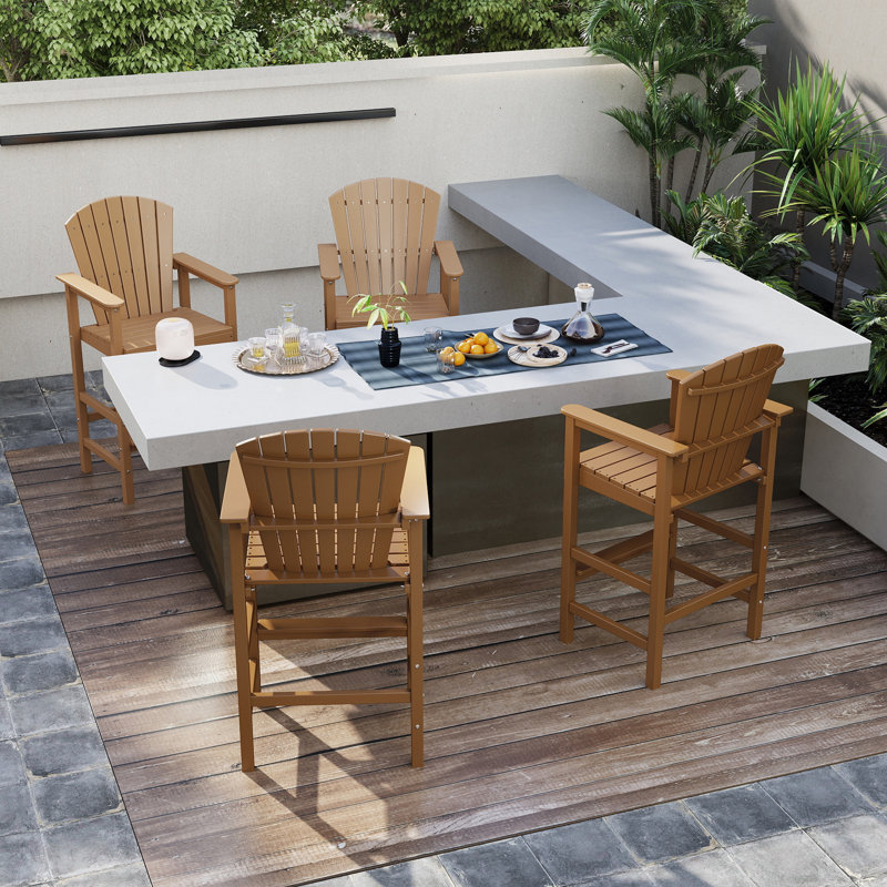 Ensemble de 2 chaises hautes Adirondack, plateau en Hdpe avec plateau de connexion et deux porte-gobelets, Brun