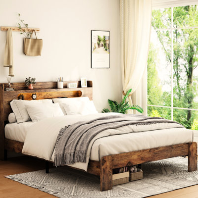 Base de lit en bois brun foncé pour très grand lit avec tête de lit à rangement et 2, lustre à DEL, fonction silencieuse, sans sommier, assemblage facile, plateforme spacieuse sous le compartiment à bruit - moins de performance, rapide