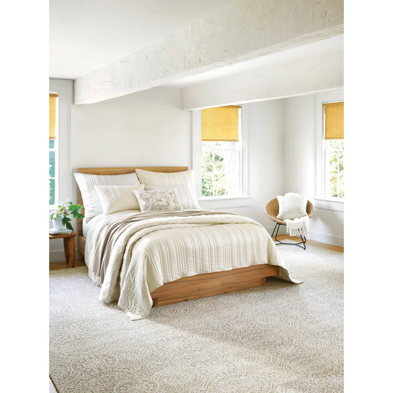 Temple Taupe Hand Micro Hooked Wool Rug, Rectangle 5' x 8'