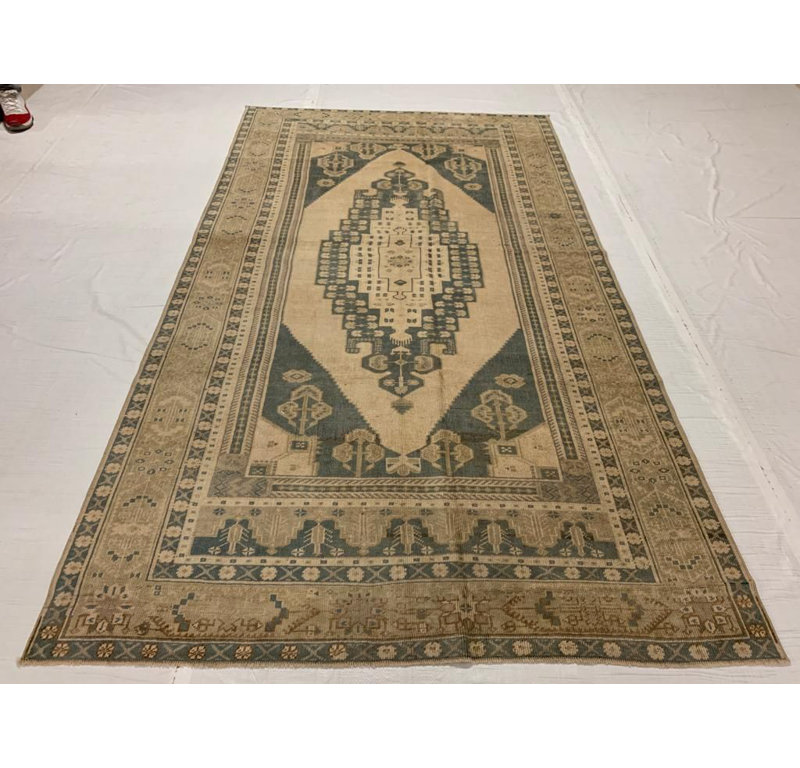 Tapis tribal Dakhia 5 x 9 Anatolian