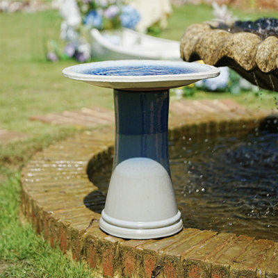 Bain d'oiseaux en céramique pour l'extérieur 17 po, dégradé bleu