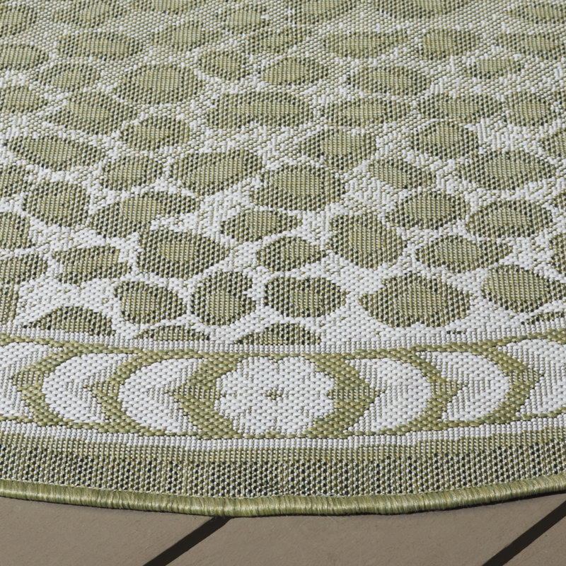 Monteiro Animal Print Green Indoor / Outdoor Area Indoor/Outdoor Area Rug, Round 6'7"