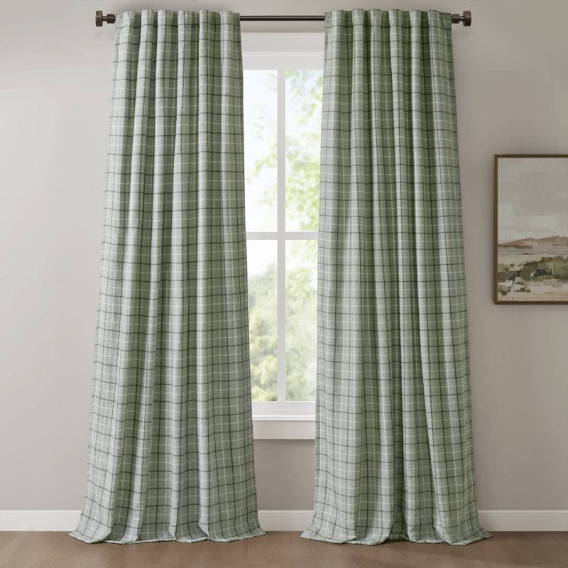 Anaheim Green Woven Plaid Room Darkening Thermal Fleece Lined Single 50x108" Curtain Panel, Green, 50"W x 108"L