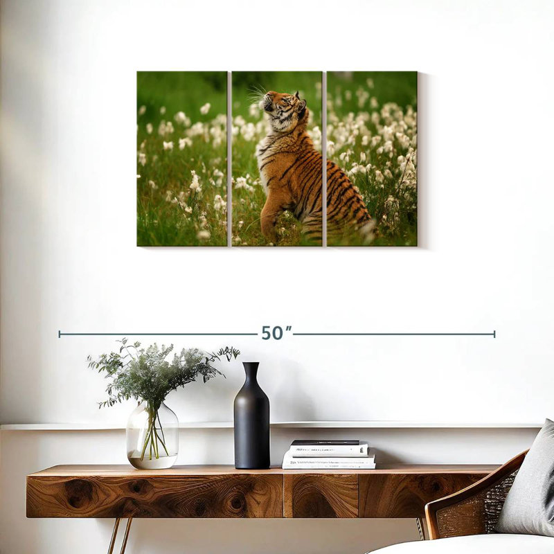 Brampt Tiger Cub, 20" H x 33" W