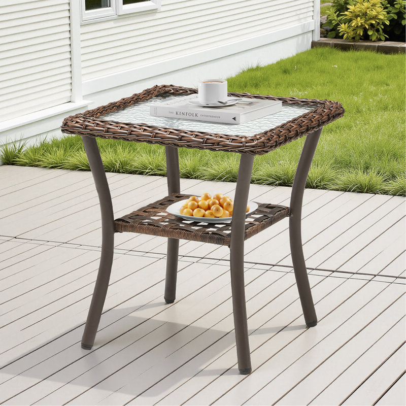 Table d'appoint carrée en rotin 20 x 20 x 20 po pour l'extérieur