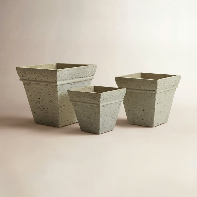 Ensemble de pots à fleurs en béton 3 pièces Gerdie, H 14,75 po x l 14,75 po x P 14,75 po